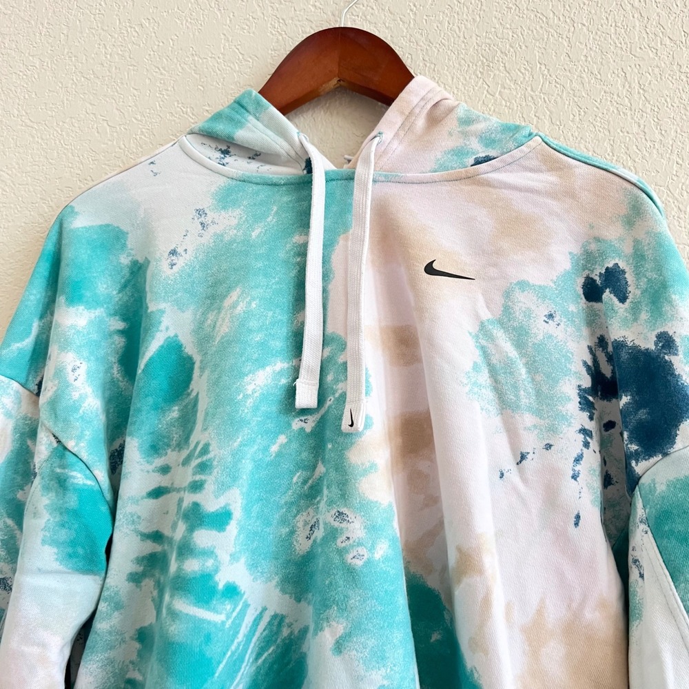 Nike Teal White Tie Dye Cropped Hoodie Size L Athleisure - Picture 2 of 9